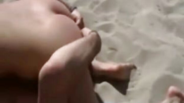 פורנו בגוף ראשון שבו בחור מזיין אישה אוקראינית בכוס